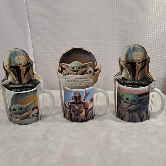 The Mandalorian Mug with Hot Chocolate - Picture 7 of 7